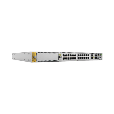 Switch Stackeable Capa 3, 24 puertos 1/2.5/5/10G RJ45, 4 x 40G/100G QSFP+/QSFP28, 1 ranura de expansión, 1 año Net.Cover Preferred